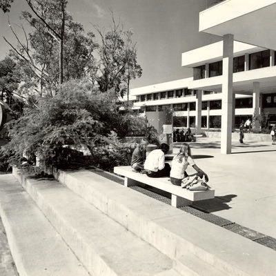 492BB101-DE9C-4C43-A35B-0A27AD365879